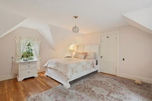 376 Tremont St, Taunton MA 02780-3023 exterior