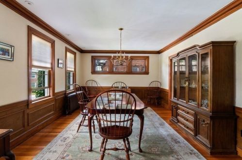 119 Washington St, Newton MA 02458-2250 exterior