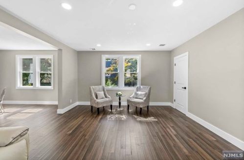 32 Florence Ave, Cresskill NJ  07626-1809 exterior