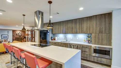 5674 12 St, Phoenix AZ exterior