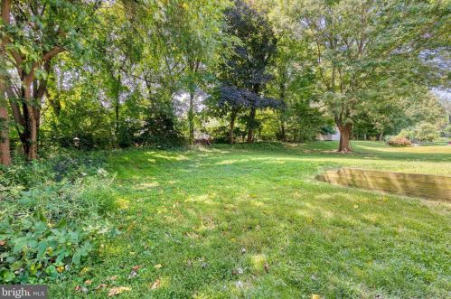 6645 Windsor Ct, Columbia MD 21044-4147 exterior