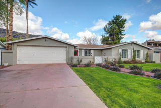 940 Moon Valley Dr, Phoenix, AZ 85023-6217