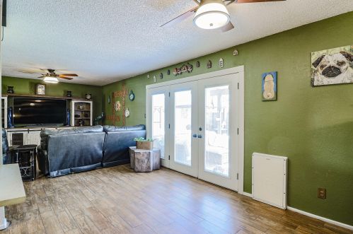 911 Campo Bello Dr, Phoenix AZ 85032-2051 exterior