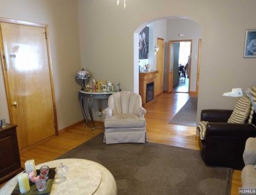 57 New Lawn Ave, Kearny NJ 07032-2207 exterior