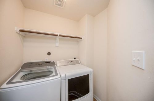 9006 Bonbrook Bnd Ln, Richmond TX 77469-4730 exterior