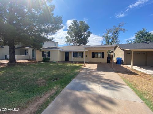 3811 Devonshire Ave, Phoenix AZ  85018-4802 exterior