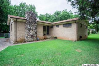 4607 Rutledge Dr, Huntsville, AL 35816-1211