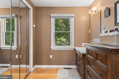 12 Beech Pl, West Deptford NJ 08096-3312 exterior