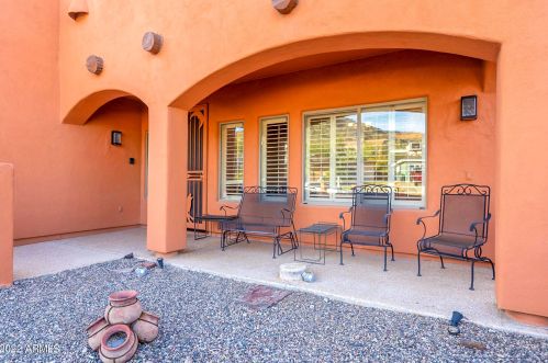 9032 14 Pl, Phoenix AZ 85014-4210 exterior