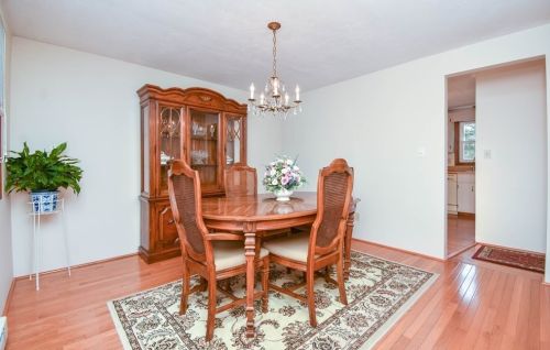 6 Dorothy Dr, Plymouth MA 02360-6232 exterior