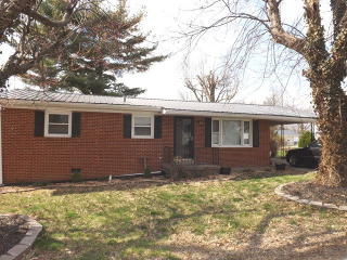 102 Villa Park, Glasgow KY  42141-1444 exterior