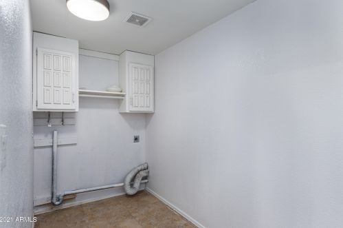 3767 Captain Dreyfus Ave, Phoenix AZ 85032-6672 exterior