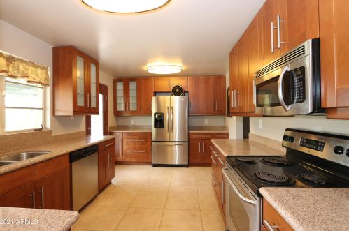 3809 Coolidge St, Phoenix AZ  85018-3561 exterior