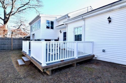 2037 Washington St, Braintree MA 02184-8623 exterior