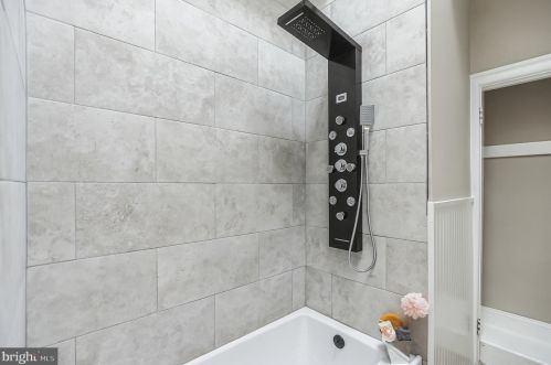 4932 8th St, Philadelphia PA 19120-3710 exterior