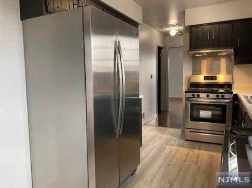 634 Bergen St, East Newark NJ  07029-2208 exterior