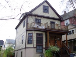 26 Oakland St, Newton MA  02458-1801 exterior