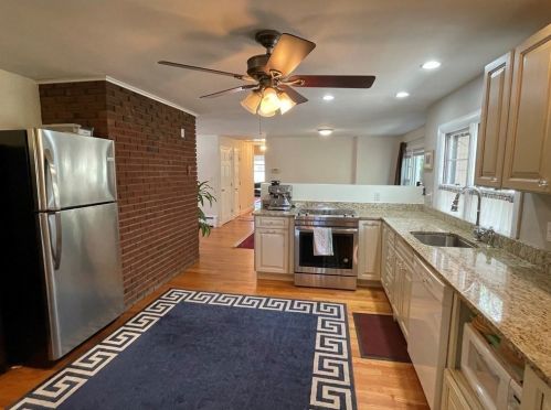 196 Crosby St, Arlington MA  02474-2246 exterior