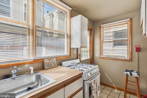 2204 15 St, Philadelphia PA 19132-4414 exterior