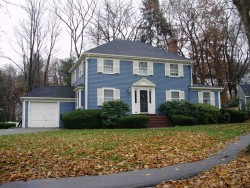 35 Buswell Park, Newton, MA 02458-2304