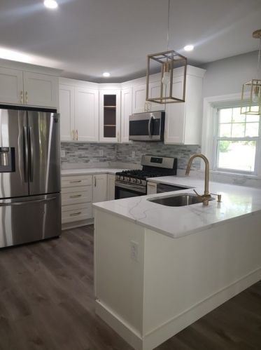 74 Lowell St, Methuen MA 01844-3672 exterior