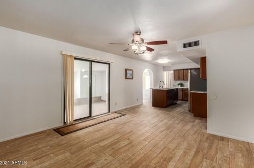 3631 Colter St, Phoenix AZ 85018-1659 exterior