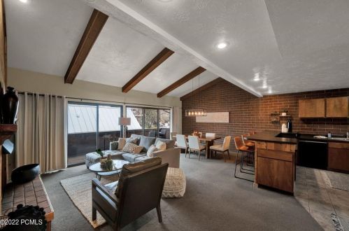 1470 Park Ave, Park City UT 84060-5202 exterior