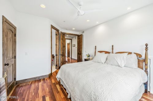 3228 Lower Saddleback Rd, Park City UT 84098-5699 exterior