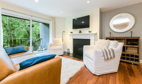 6 Stone Mill Dr, Dedham, MA 02026-2929