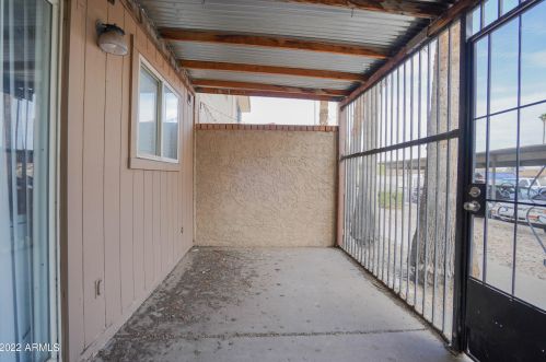 10411 11th Ave, Phoenix AZ  85021-2288 exterior