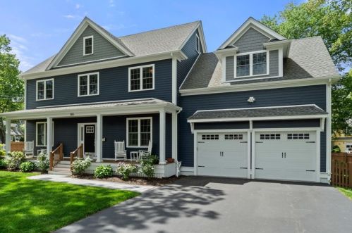 165 Meadowbrook Rd, Needham, MA 02492-1951