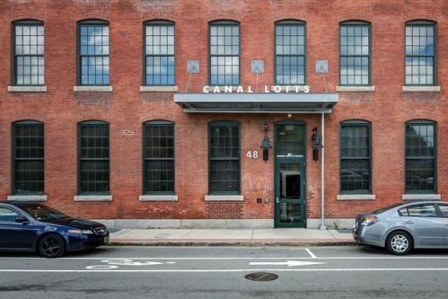 48 Water St, Worcester MA  01604-5048 exterior