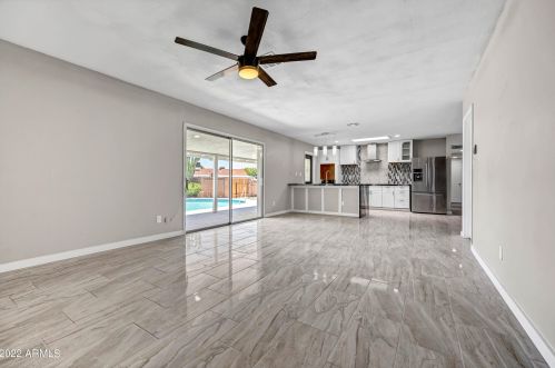 3309 Cholla St, Phoenix AZ 85029-3817 exterior