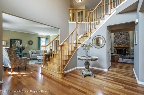 22 Palamino Dr, Jackson Twp NJ  08527-1382 exterior