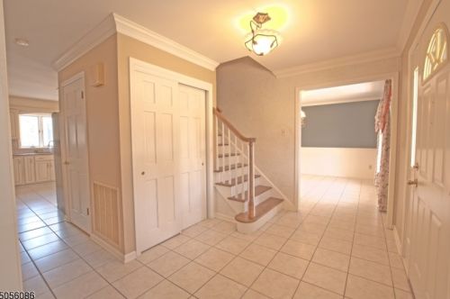 14 Homestead Farm Rd, Milford, NJ 08848-2232