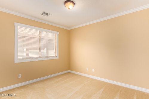 812 Chambers St, Phoenix AZ 85040-9061 exterior