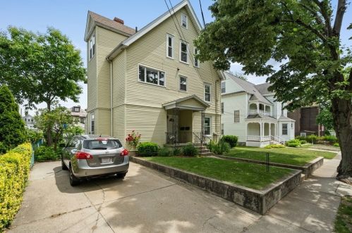 64 Brooks Ave, Newton, MA 02460-1508