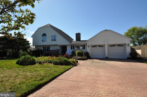 24854 Main St, Columbus NJ 08022-1339 exterior