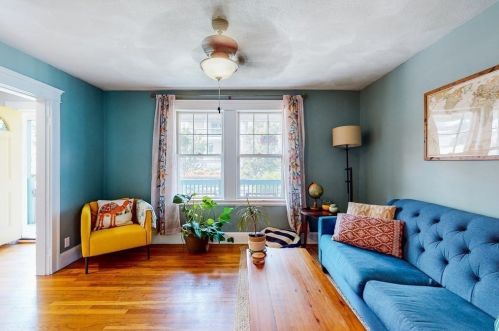 32 Fuller St, Everett MA  02149-4213 exterior