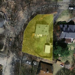 68 Staniford St, Newton MA  02466-1112 aerial view