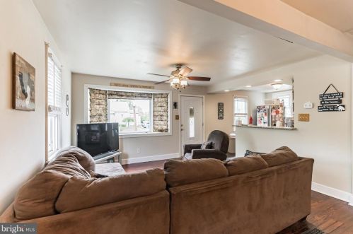 152 Spruce Ave, West Deptford NJ 08093-1118 exterior