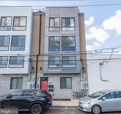 327 Allen St, Philadelphia PA  19125-4201 exterior