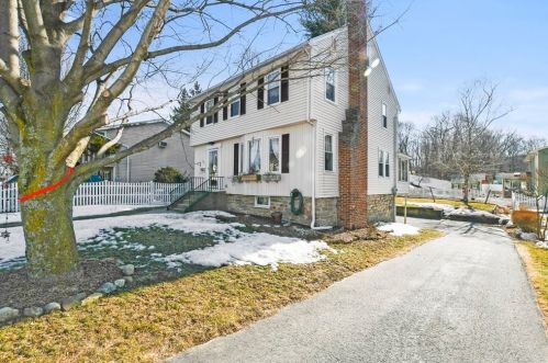 162 June St, Worcester MA 01602-3249 exterior