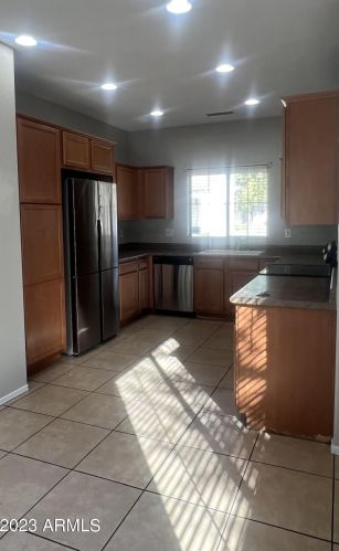 2332 84th Dr, Phoenix AZ  85037-3739 exterior