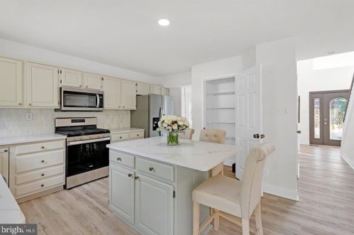 35 Gln Burnie Dr, Erial NJ 08081-4361 exterior