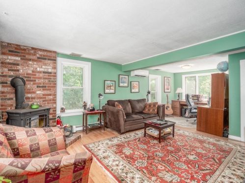 374 Park St, North Reading MA  01864-2100 exterior