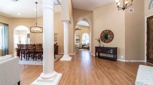 14057 33 St, Phoenix AZ 85032-7201 exterior