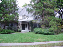 24 Plainfield St, Newton, MA 02468-1633