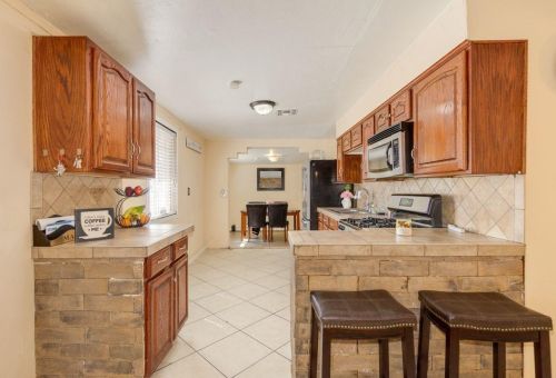 1340 38 Dr, Phoenix AZ 85053-2811 exterior