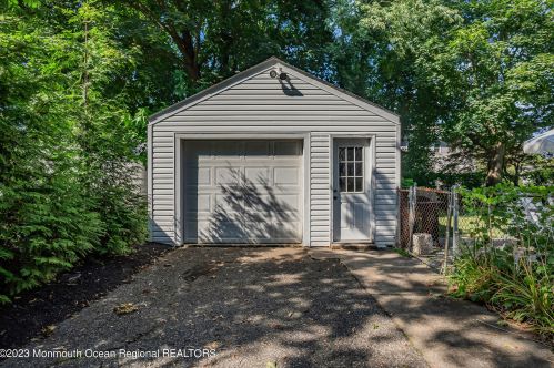 410 Belmont Ave, Tinton Falls NJ 07712-4706 exterior